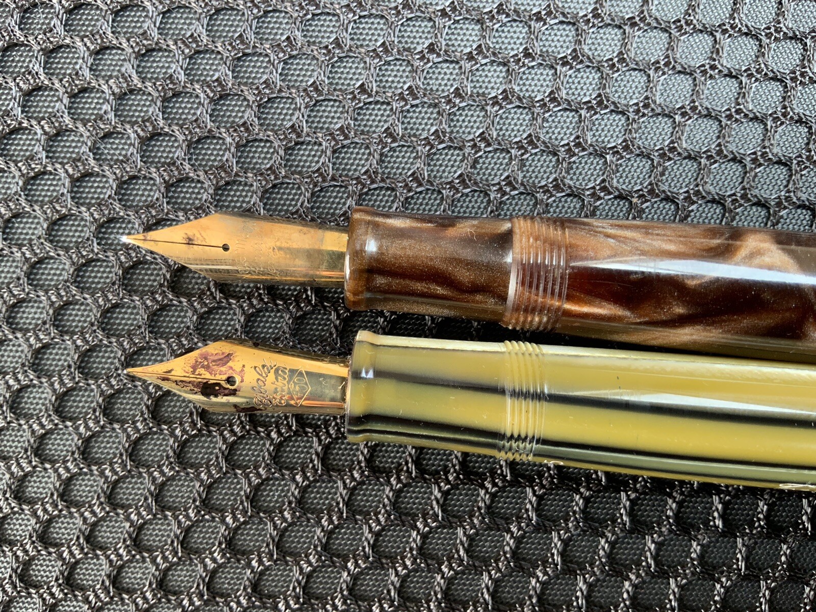Tibaldi 1995 Limited Edition MODELLO 60 Celluloid Yellow-Black Fountain Pen