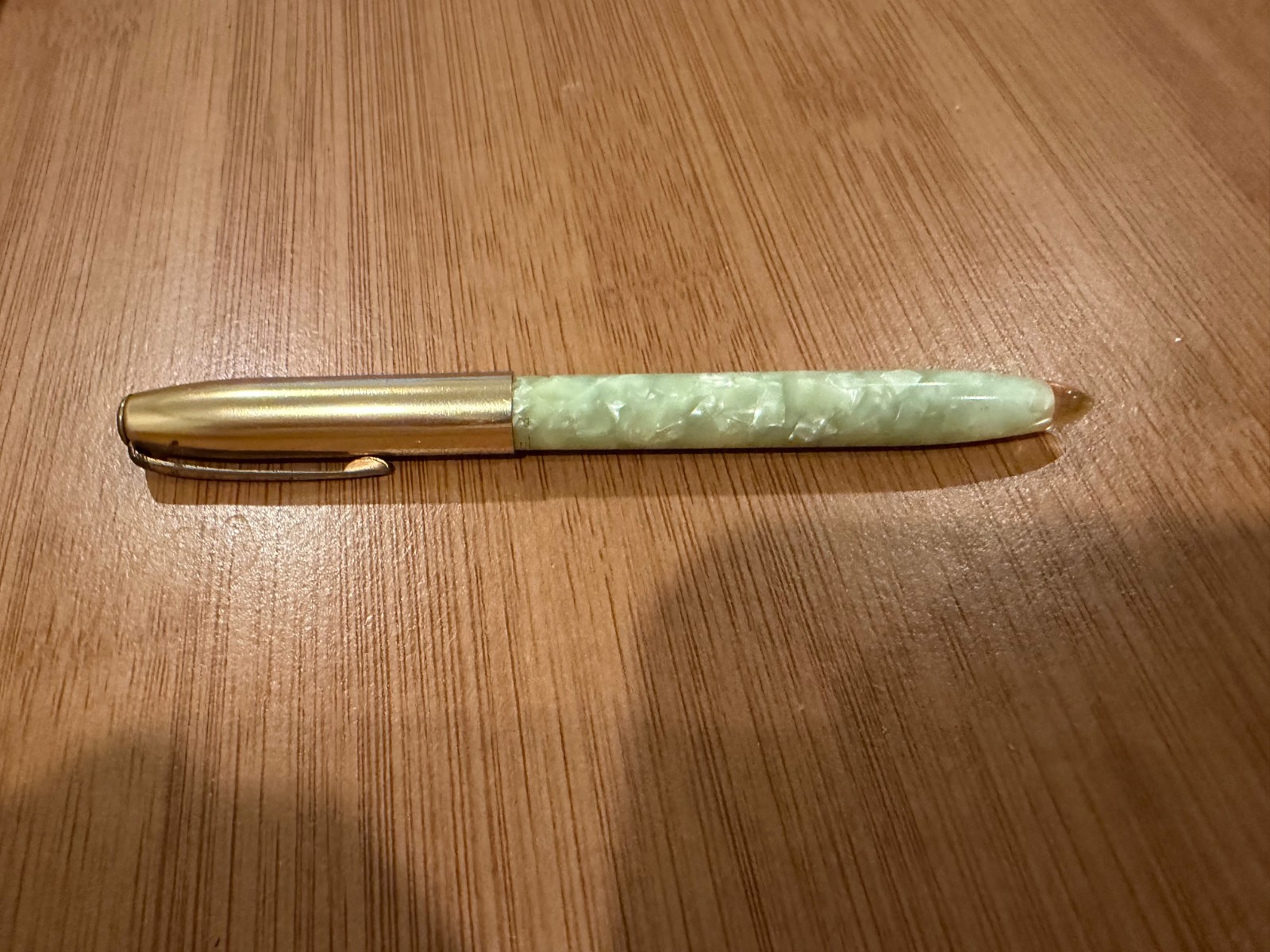 Vintage Ritepoint Light Green Plastic or Celluloid Oen