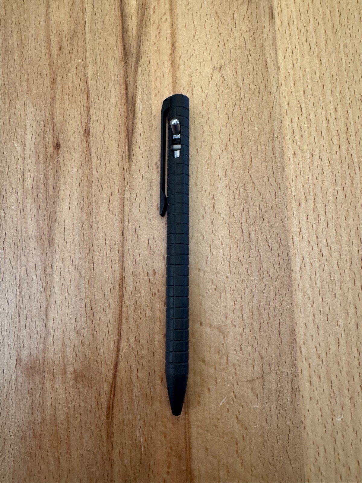 Magnus Clickshift V4 Medium Frag Dark Matter Titanium Machined Pen