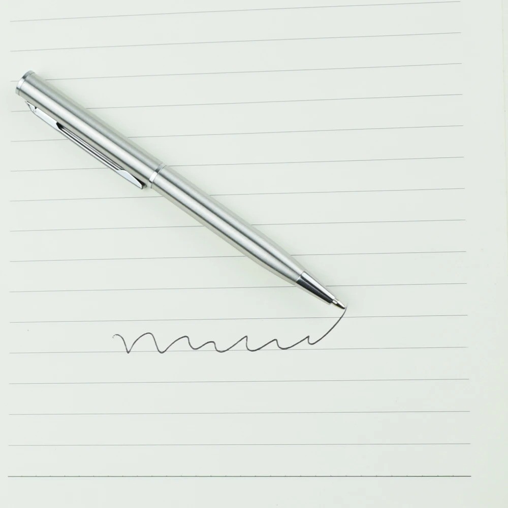 Mini Metal Twist-Activated Ballpoint Pen – Pocket-Sized 0.7mm Fine Black Ink