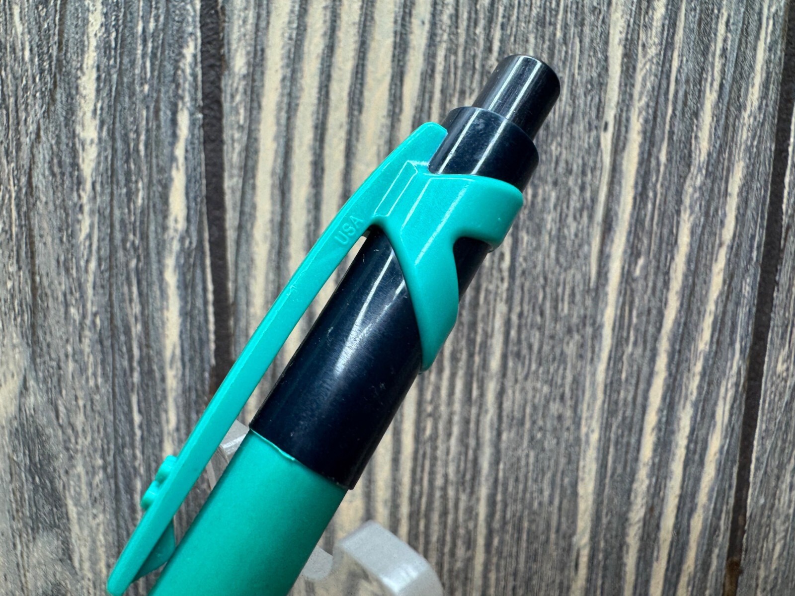 Paper Mate Flexgrip Ultra Ballpoint Pen Medium Tip Teal & Black Comfortable Grip