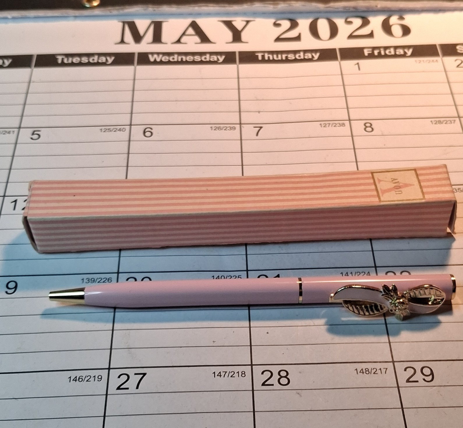 Avon Vintage Brass Refillable Ballpoint Pen Pink Enamel Gold Trim Blue Ink