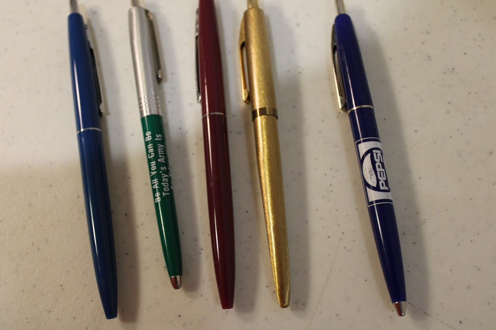 Vintage RETRACTABLE PEN LOT-PEPSI, ARMY, ROCKET LOT OF 5