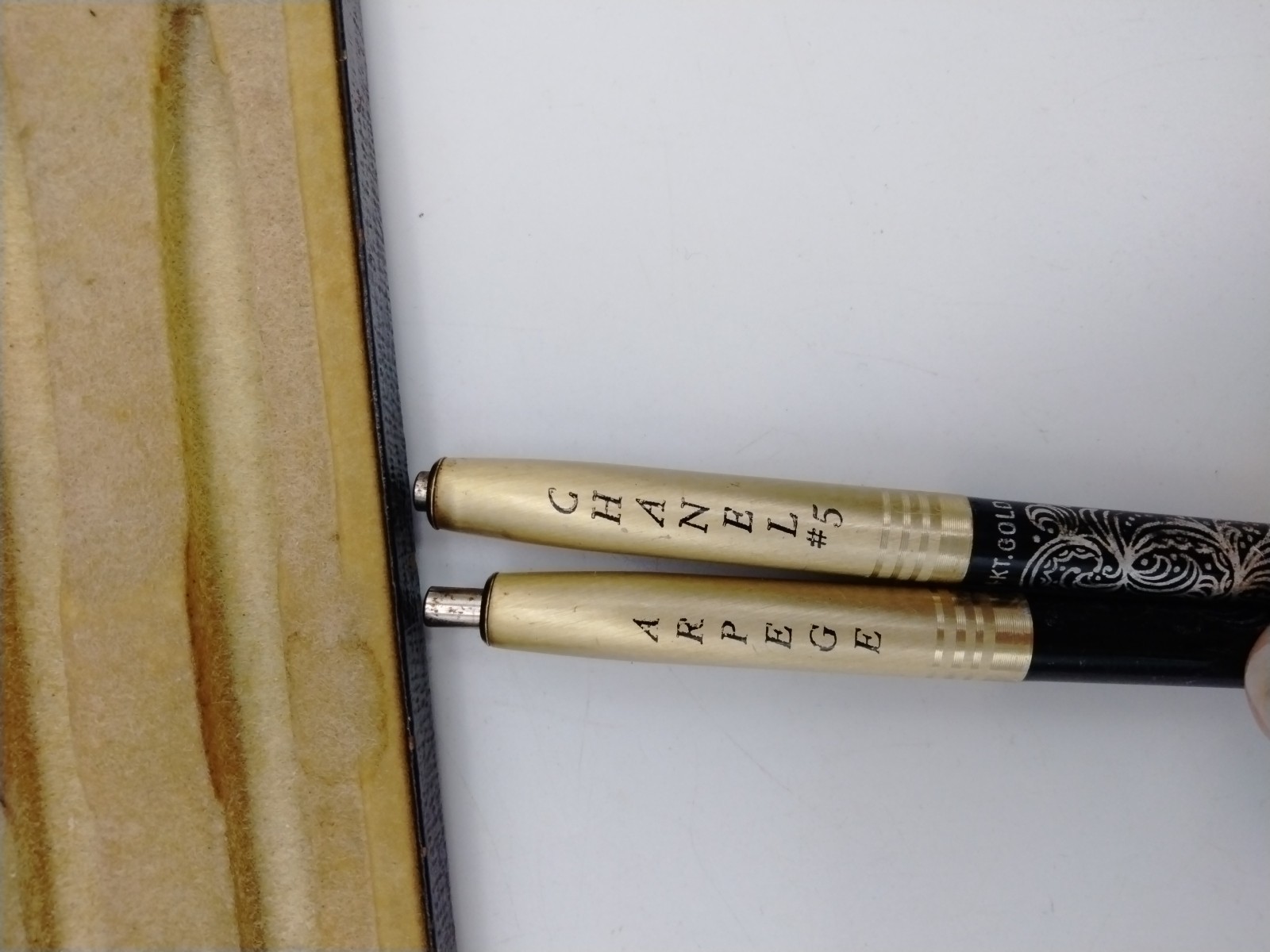 Vintage Arpege Chanel No. 5 Ballpoint 14kt Gold Perfumed Writing Pens Set