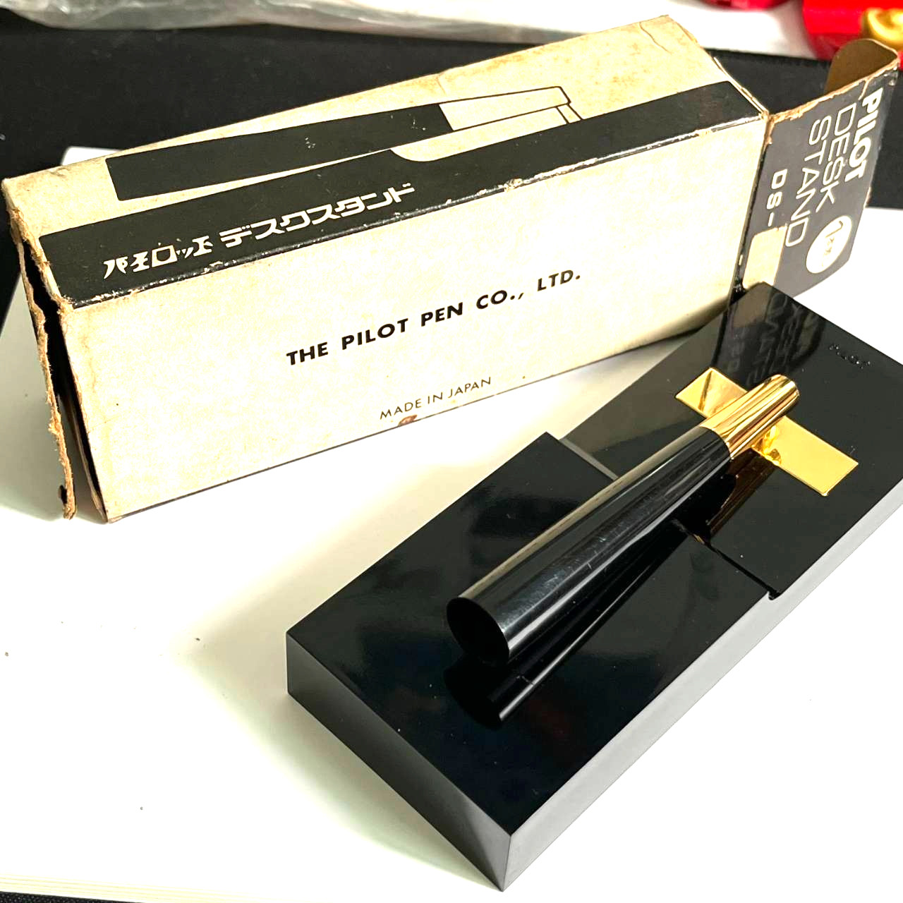 Vintage Pilot Desk pen set plating gold (Stand with 1 pcs of Ballpoint Pen)
