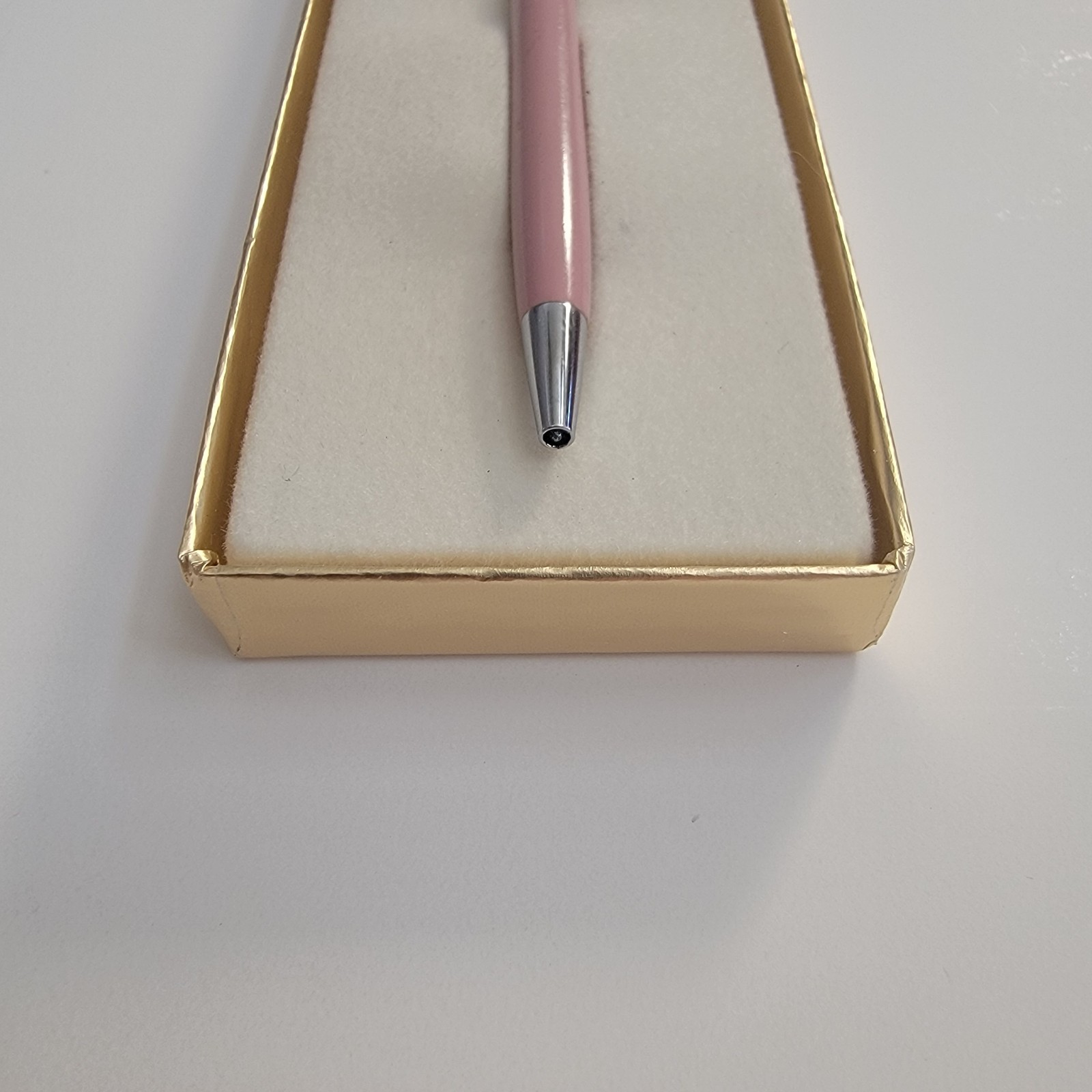 Vintage Hallmark Enamel Mauve Floral Ball Point Pen 1700WP2511 Box Made In USA
