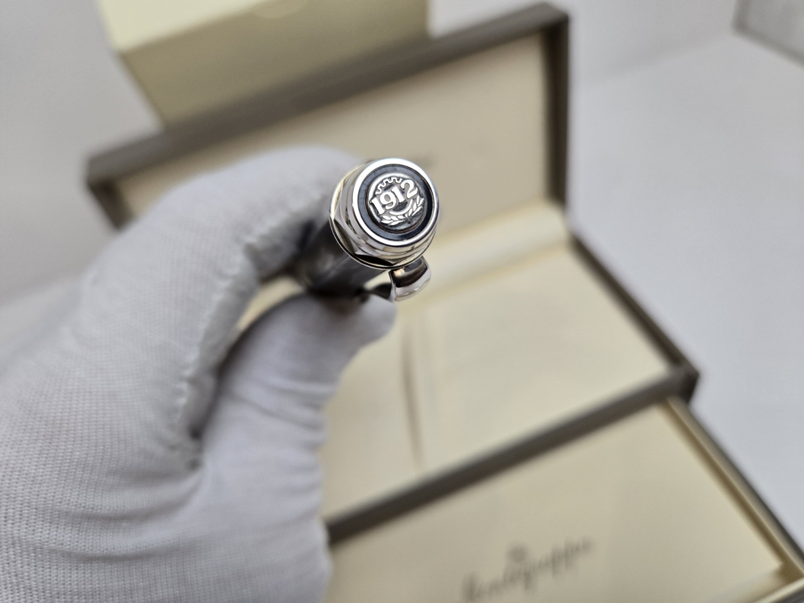 Montegrappa Emblema Sterling Silver Pearl Gray Celluloid Ballpoint Pen ISEBTBCJ