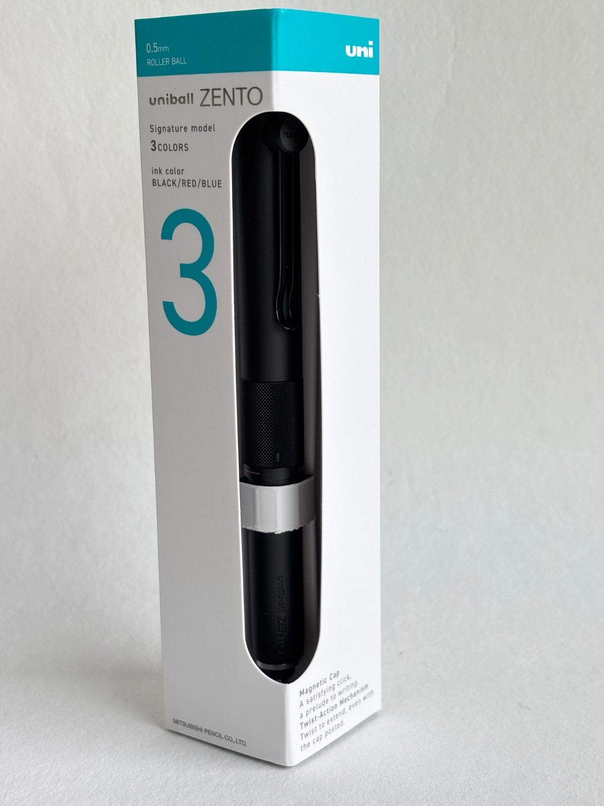 uniball ZENTO Signature Model 3-Color Ballpoint Pen 0.5mm M-Black Black/Red/Blue