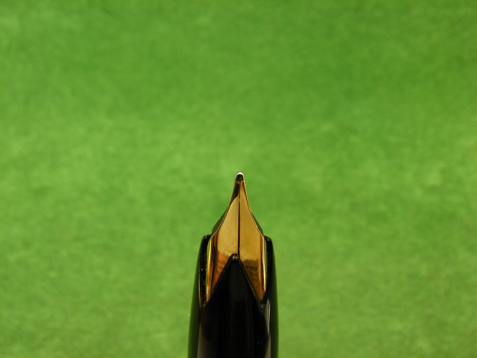Vintage SOYUZ Goldplated Fountain Pen 14K Gold Nib USSR 1970s NOS