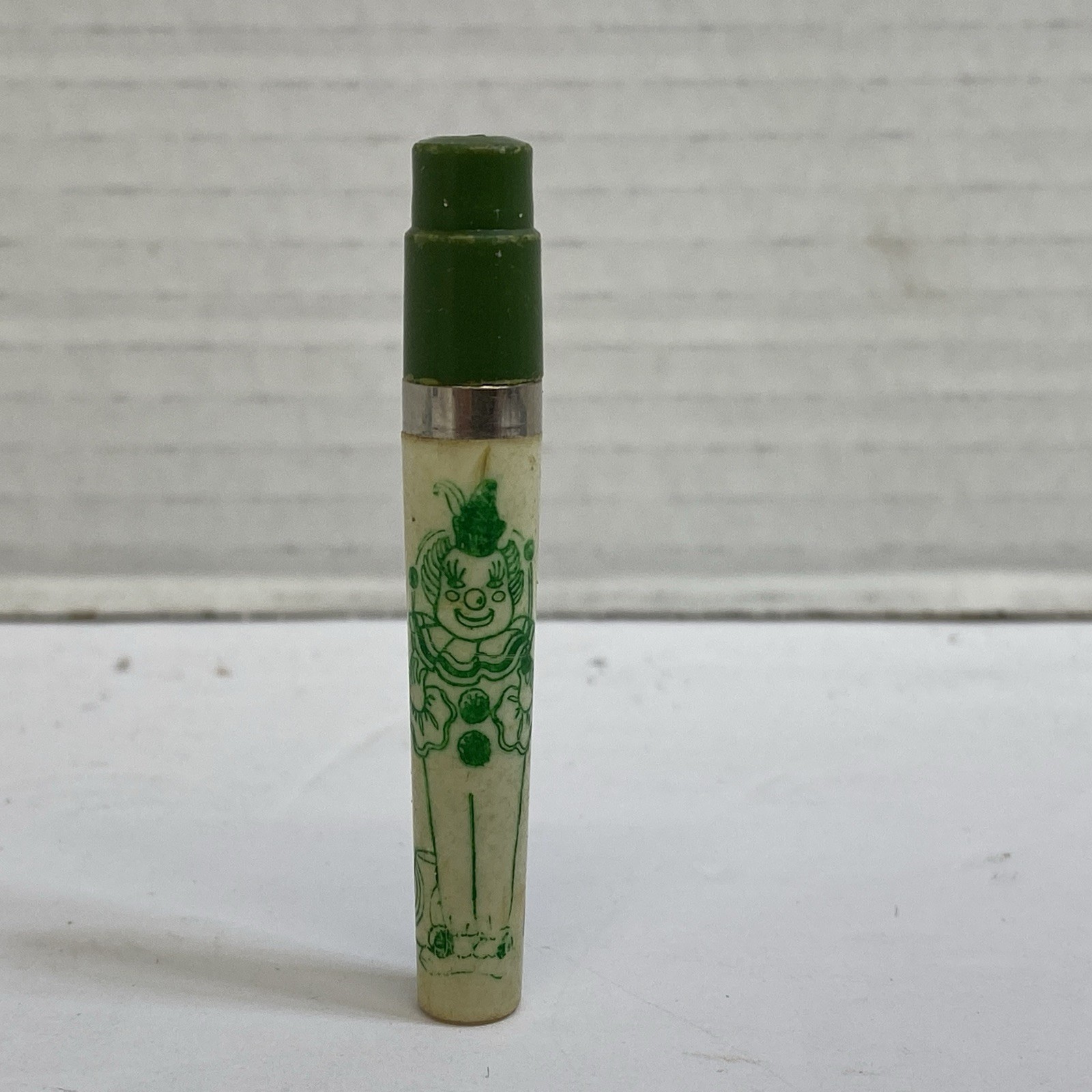 CLOWN PEN USA RETRACTABLE No. 16 Green Vintage Novelty Ink Empty