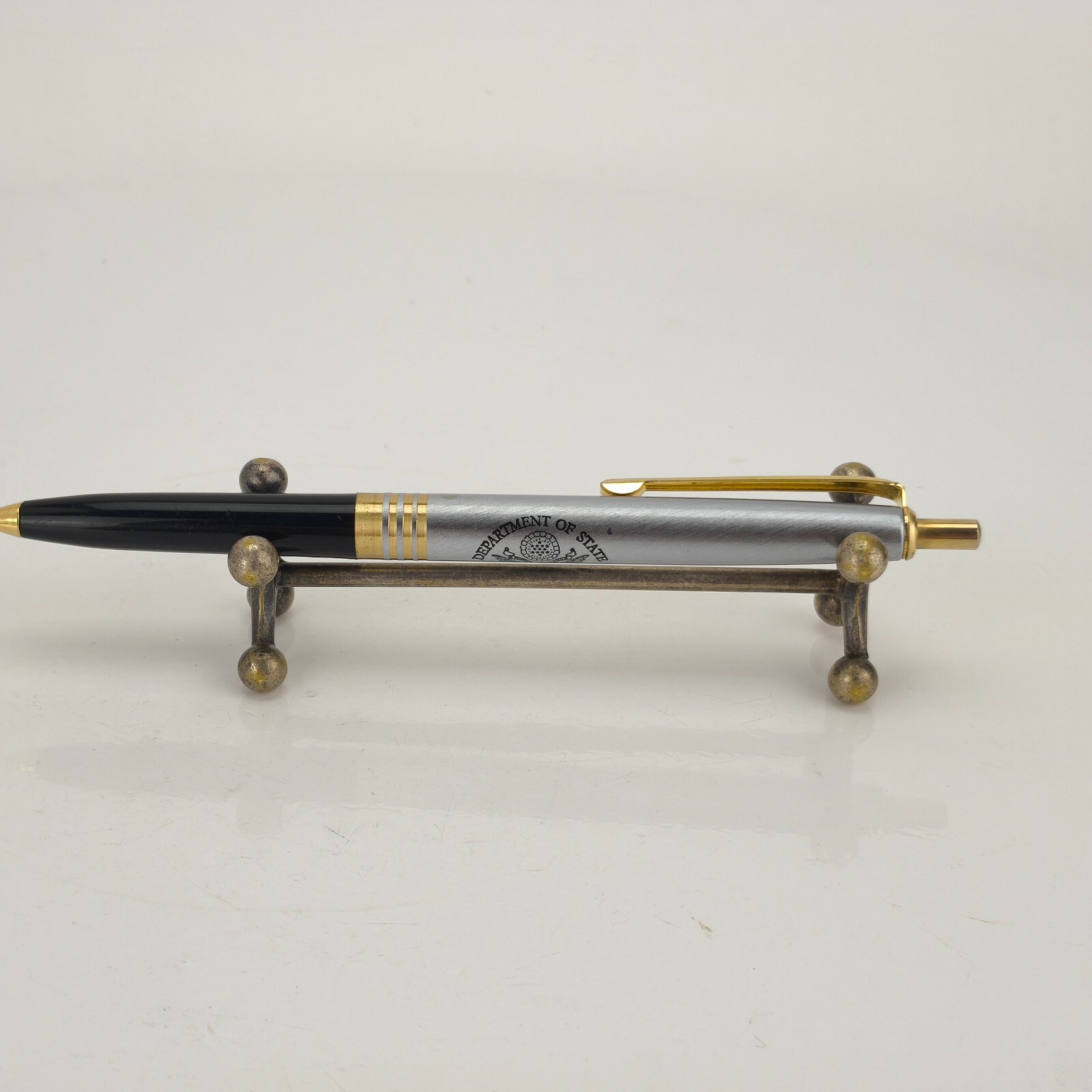 Readyriter Vtg Ballpoint Pen Departments of State United States of America #6018