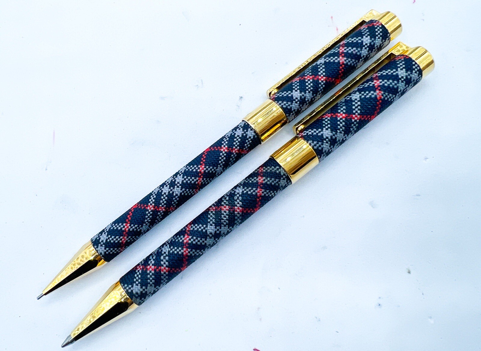 Burberry ballpoint pen Mechanical Pencil Metal Fabric Box Set pentel made