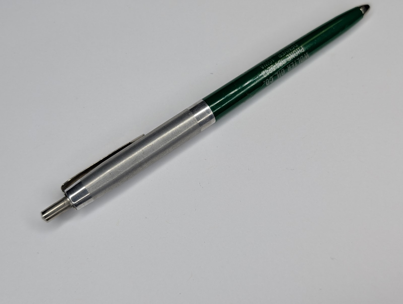 c1960s Denver, Iowa Wolter Standard Oil Tank Wagon Advertising Pen IA G23