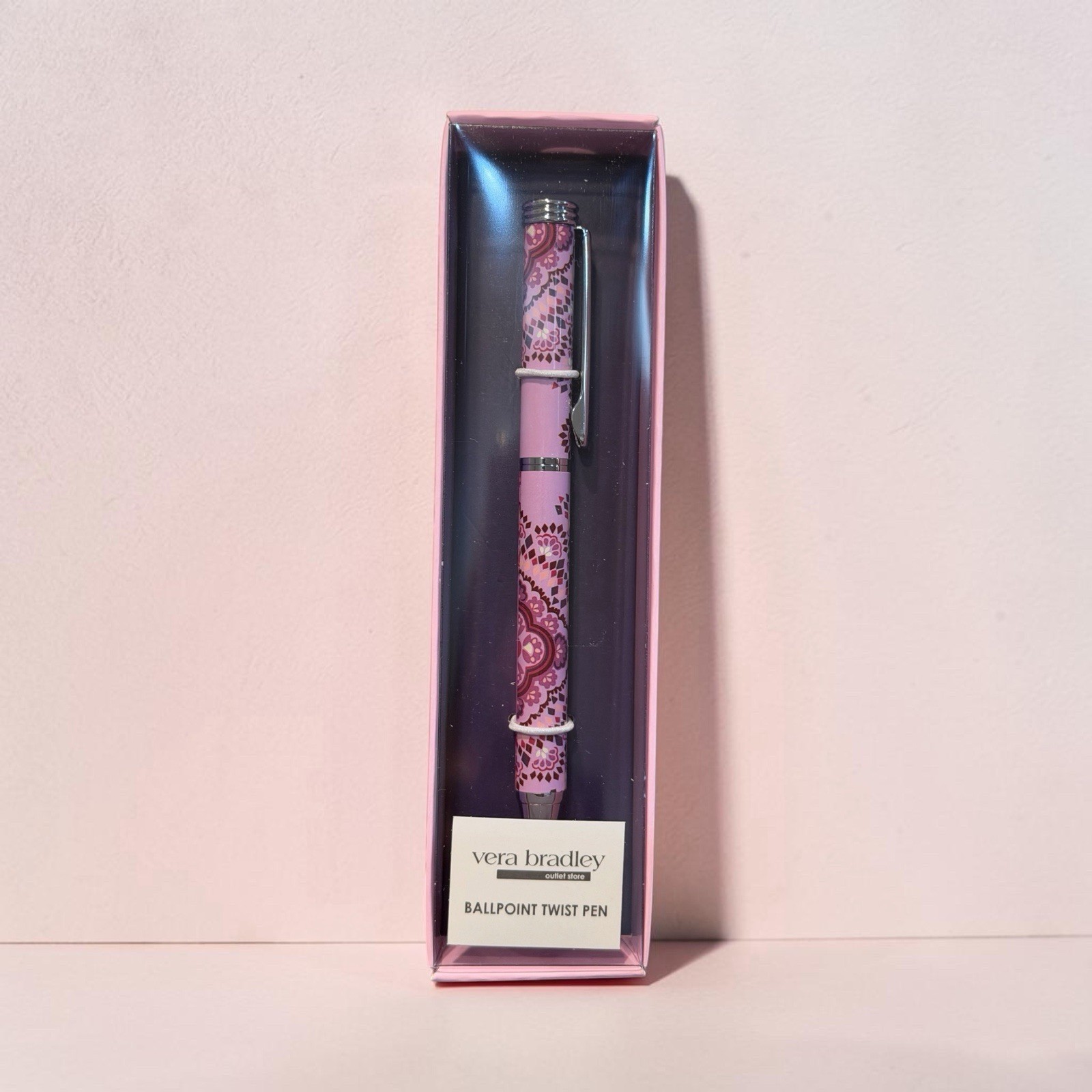 Vera Bradley Pink Floral Ballpoint Twist Pen Lavender Medallion