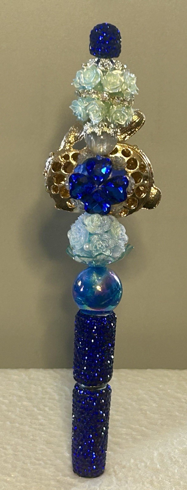 Blue And Gold Bunny With A Beautiful Rhinestone Pen Base With Roses