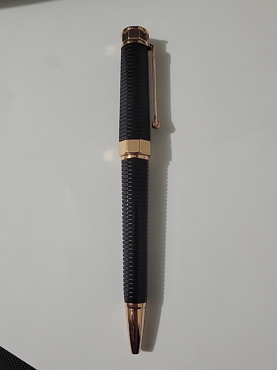 Rare Luxury Montegrappa Black Resin Rollerball Pen Rose Gold Trim w/ Box Italy
