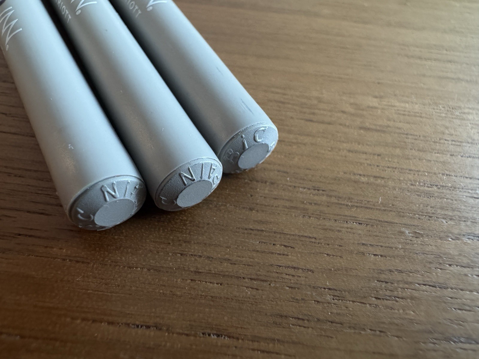 3 x Marriott Residence Inn Hotel Advertisement Ballpoint Stick Pen Cap Black Ink
