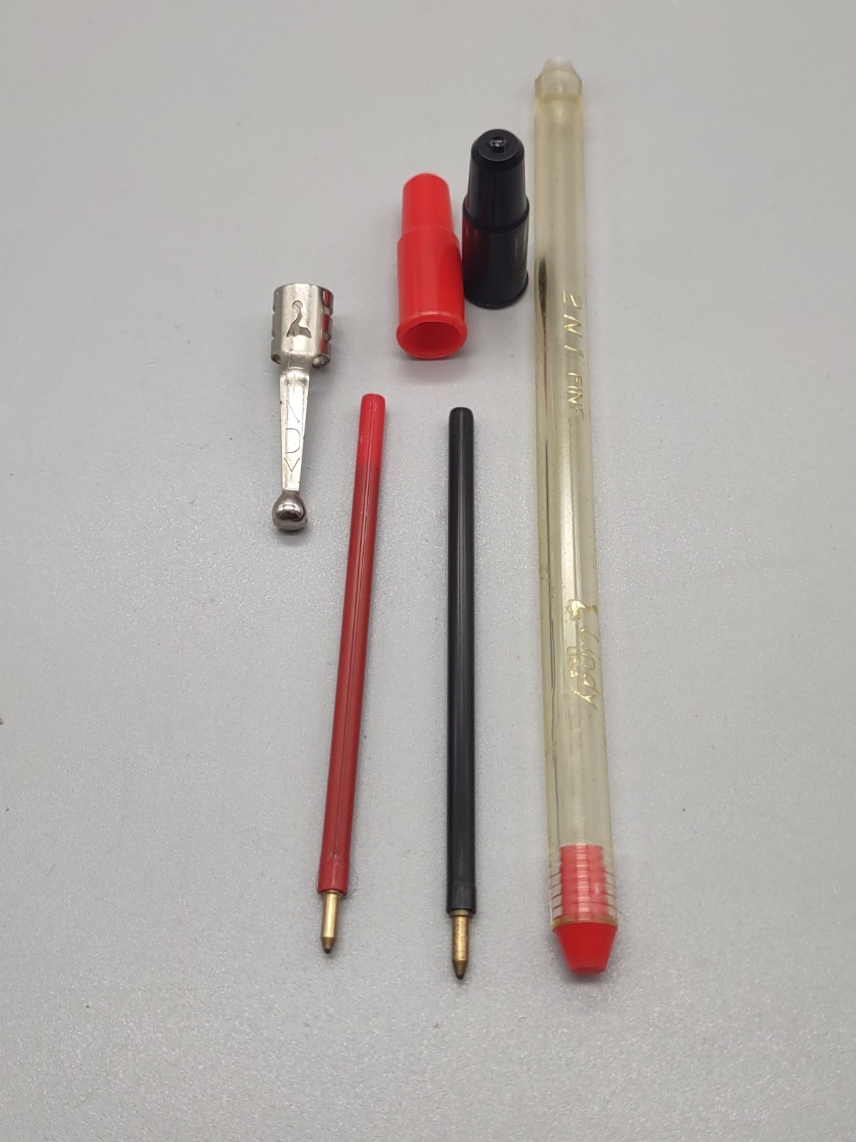 Vintage Lindy 2-in-1 Ballpoint Pen – Double Ended Red & Black Ink – Rare