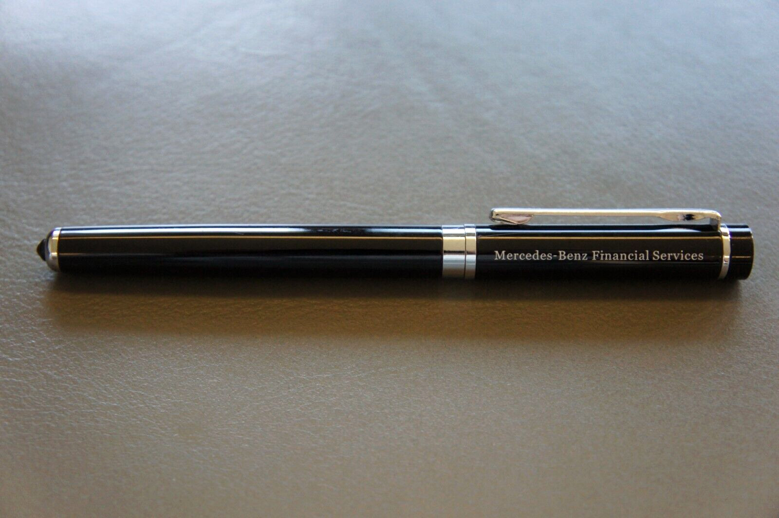 NIB Genuine Mercedes-Benz Financial Services Black Ballpoint Roller Ball Pen
