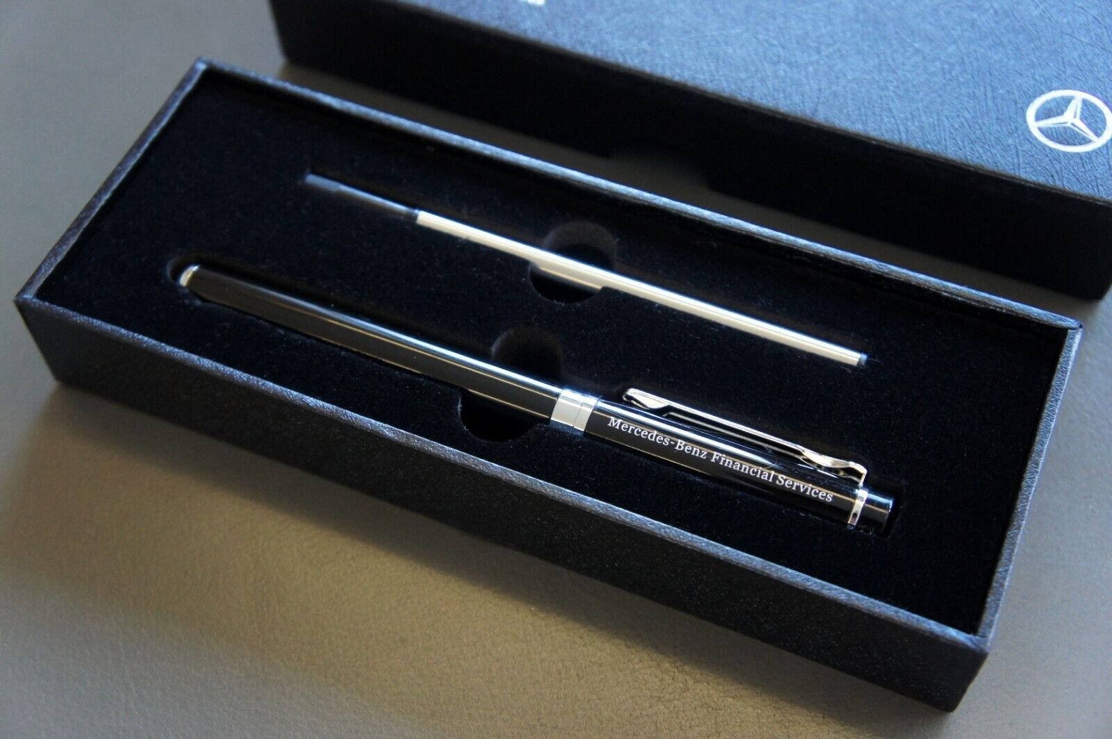 NIB Genuine Mercedes-Benz Financial Services Black Ballpoint Roller Ball Pen