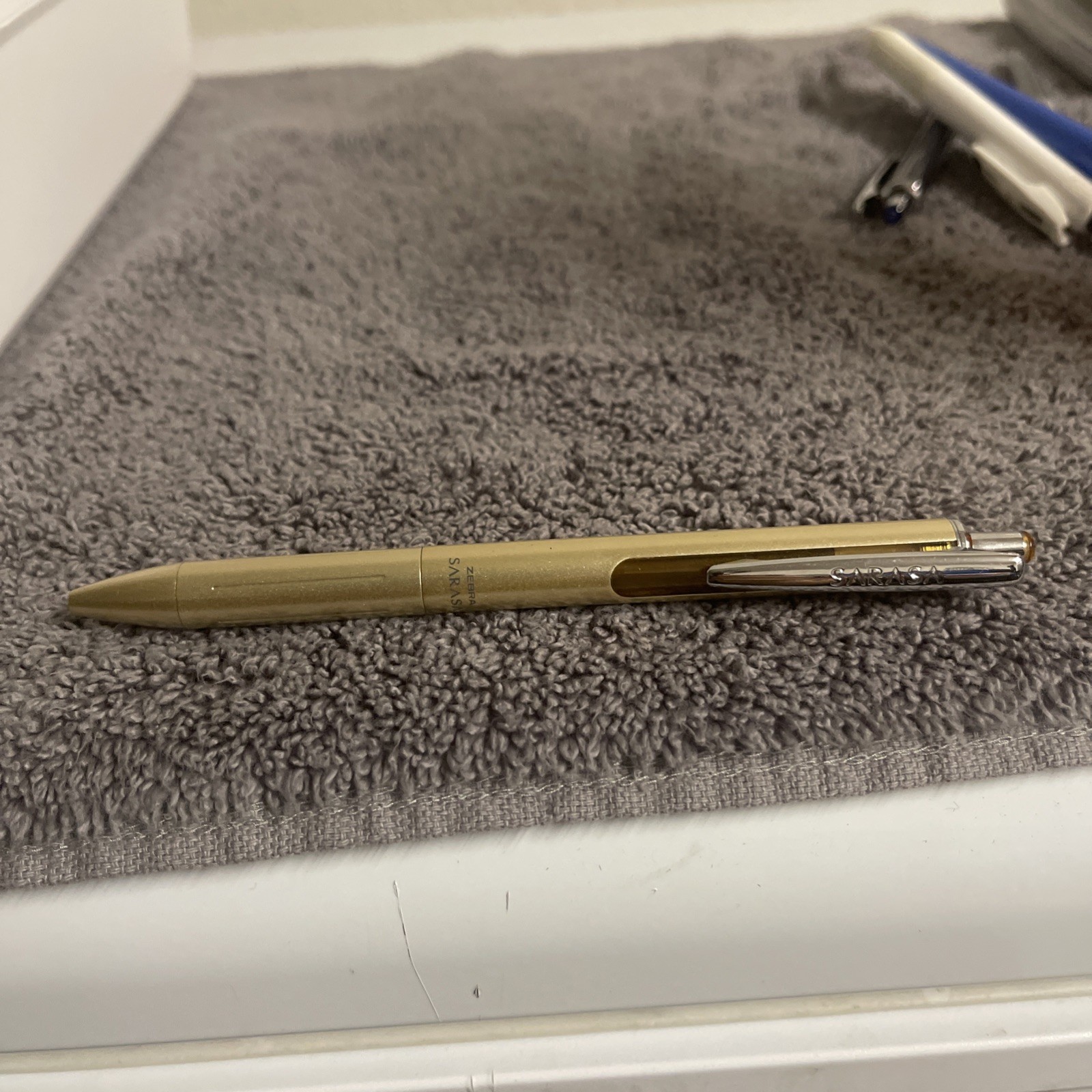 ZEBRA SARASA Grand Knock Gel Ink ballpoint pen 0.5mm Limited Solid Brass Ⅲ