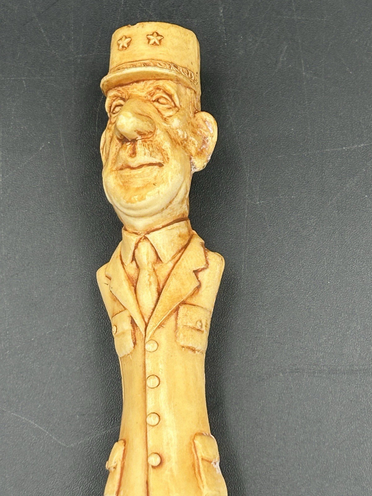Charles de Gaulle Vintage Celluloid Carved Die Cut Pen