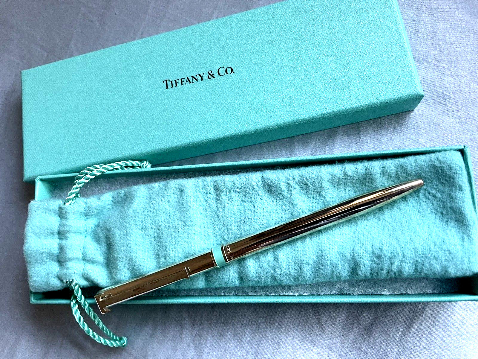 NWOT TIFFANY & CO 925 STERLING SILVER BALLPOINT PEN BLUE ENAMEL RIM NEVER USED