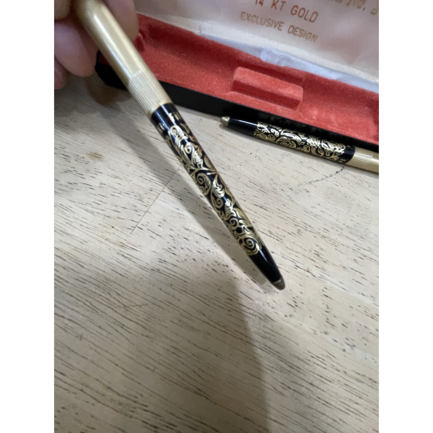 Arpege & Chanel No 5 14 KT Gold Exclusive Ballpoint Pen Set 1960s Blue INK