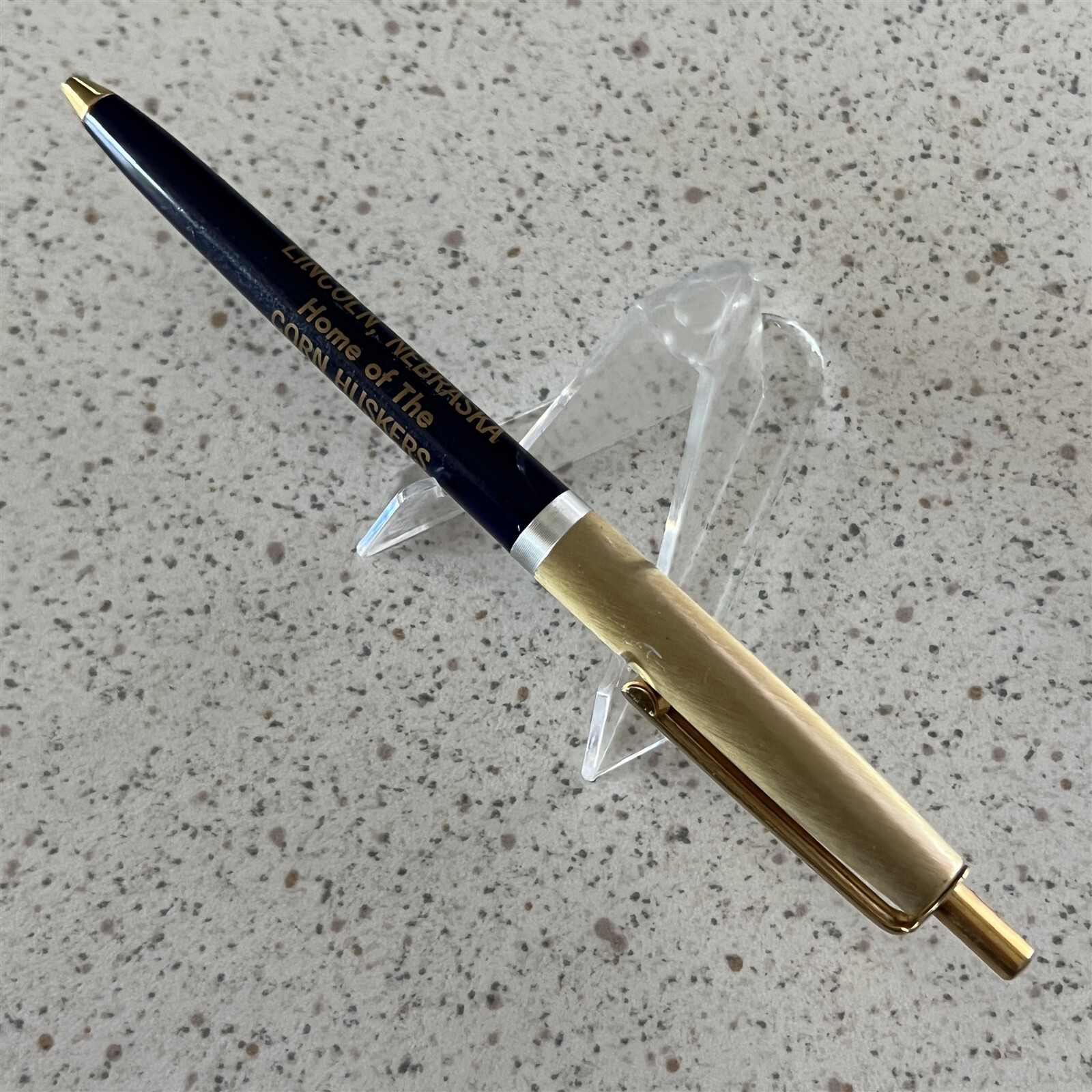 Souvenir Of Lincoln Nebraska Home Of The Cornhuskers Vintage Ballpoint Pen 20115