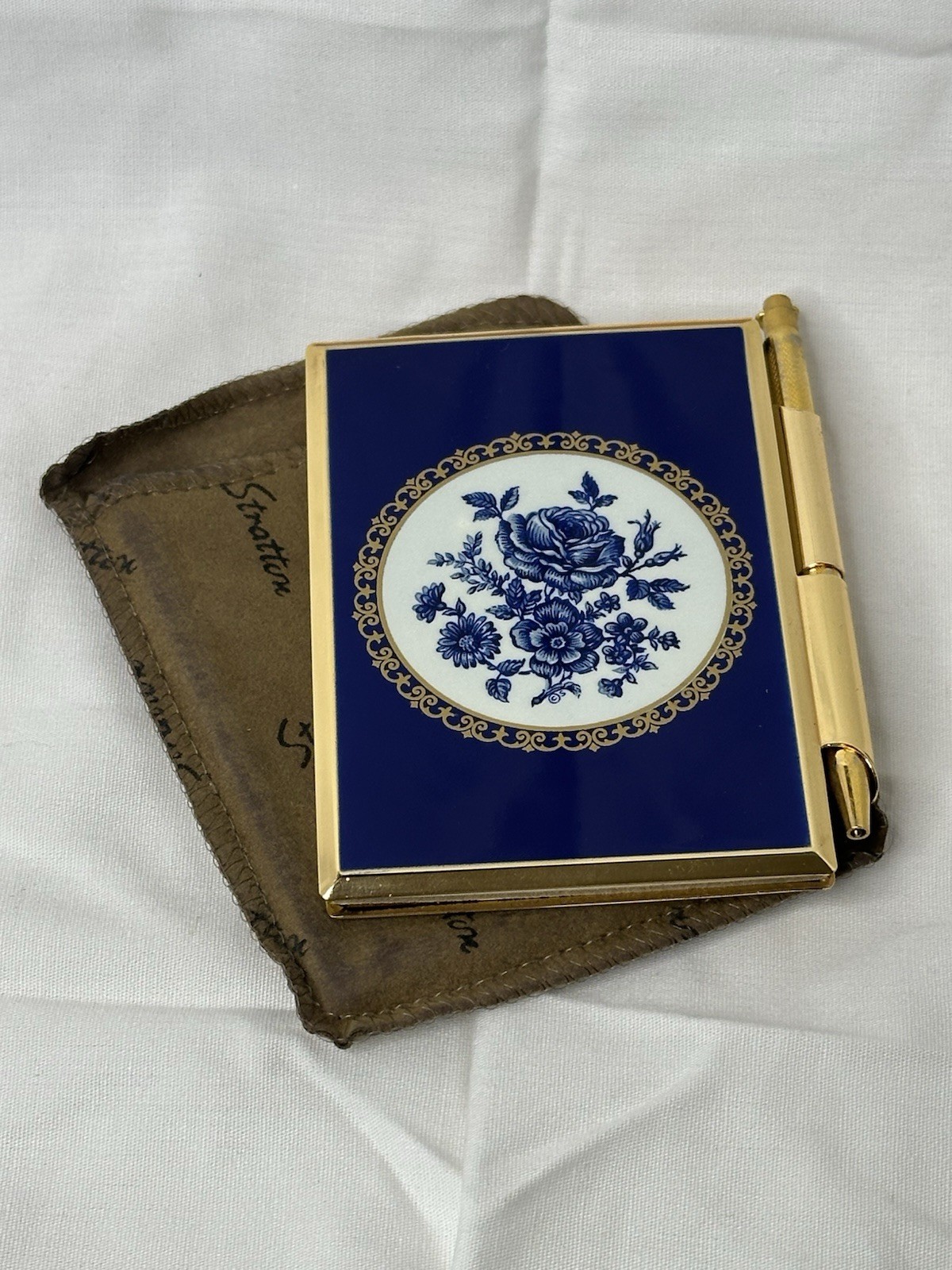 Stratton England Enamel Pocket Notecase & Pen Set Blue Rose Motif w/ Pouch