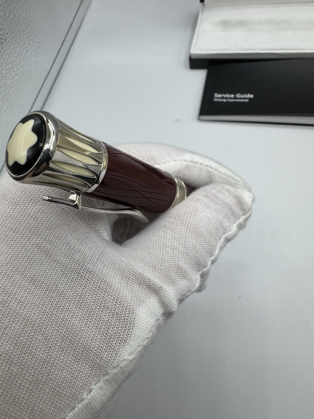 Premium Montblanc Writers Edition Mark Twain Limited Edition Red Ball Point Pen