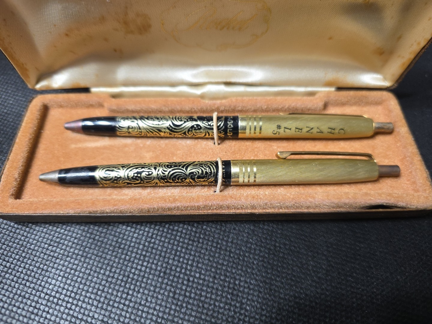 Vintage Chanel No.5 Arpege 14K Gold Filigree Perfumed Ballpoint Pen Set in Box
