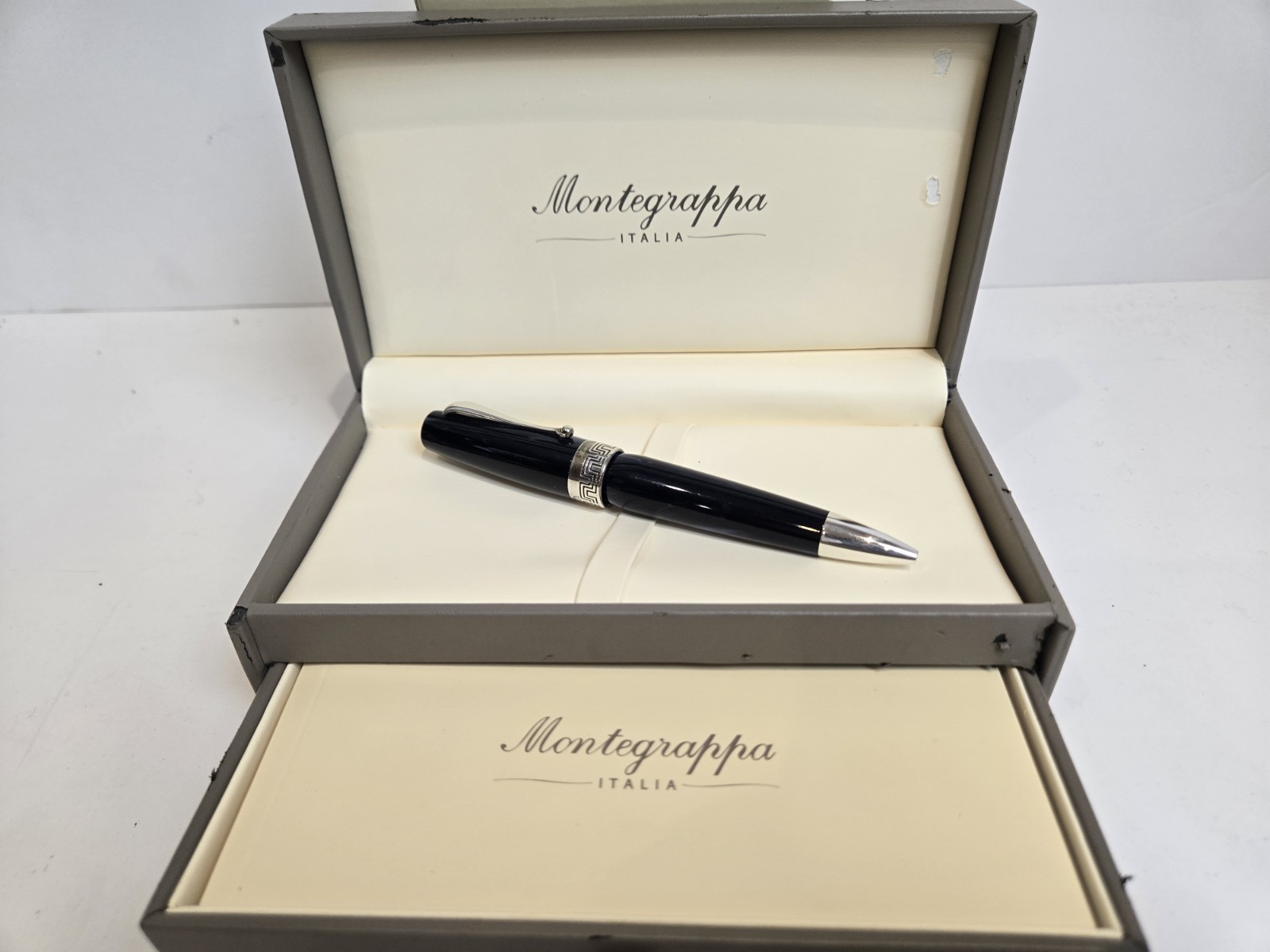 Montegrappa Miya Ballpoint Pen Midnight Blue Celluloid & Sterling ISMYTBCD