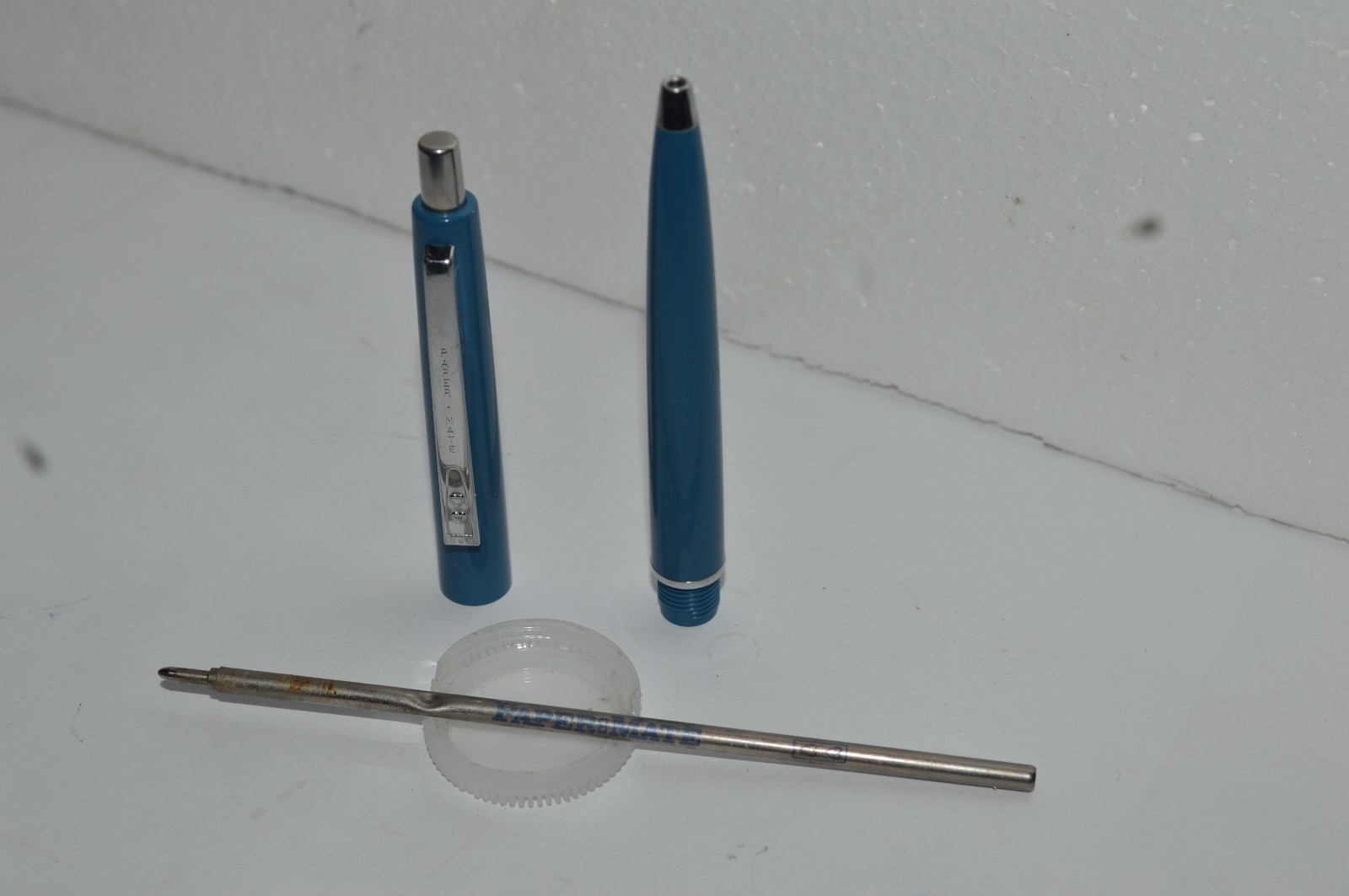 Paper Mate MALIBU Ballpoint Pen Dark Blue Color All Plastic Made In USA Ca 1980s