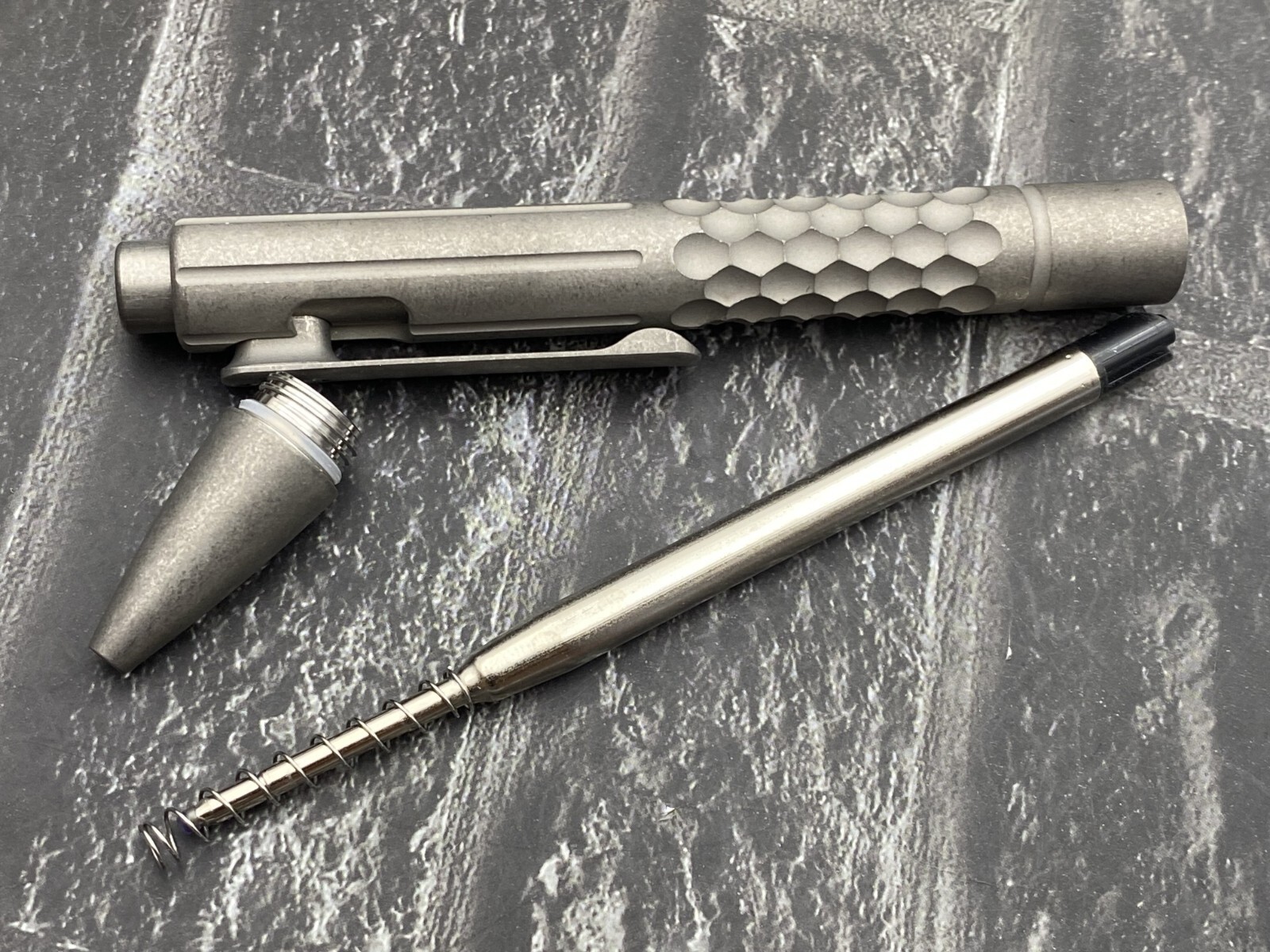 TwoSun TS-Pen09-Stonewash Checkered Tactical Titanium Push Button Mechanism Pen