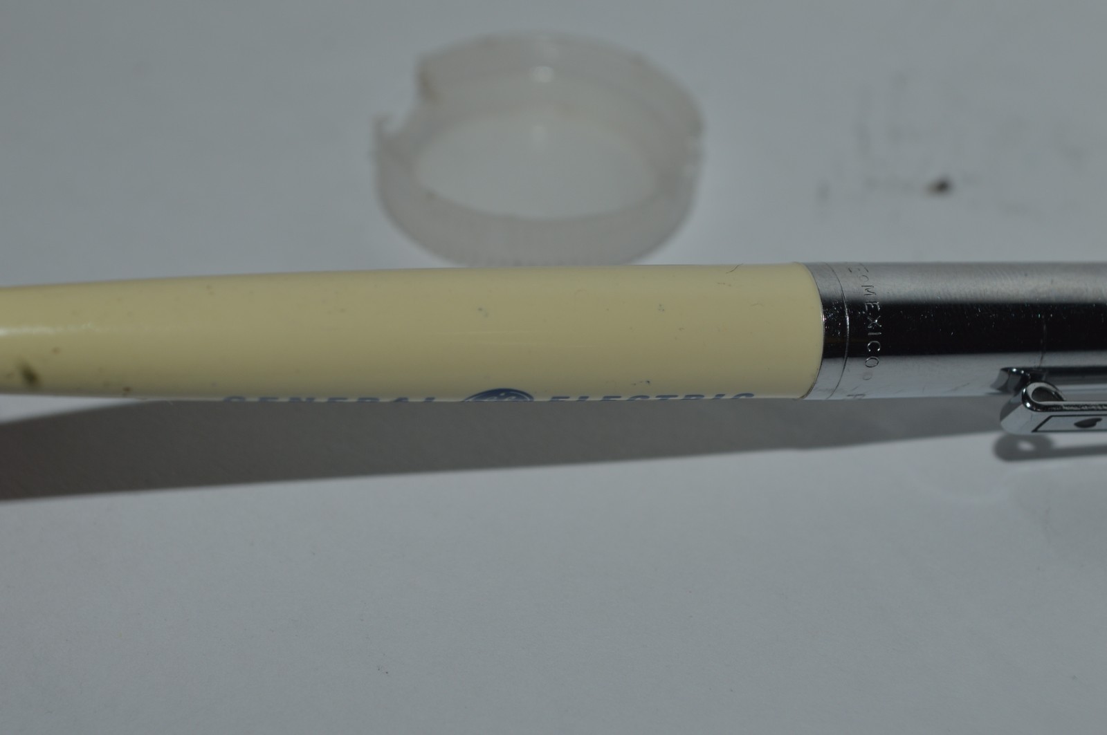 PAPER MATE Profile #2 Reg Grip Ballpoint Pen GE Warner Comm Promo Mexico