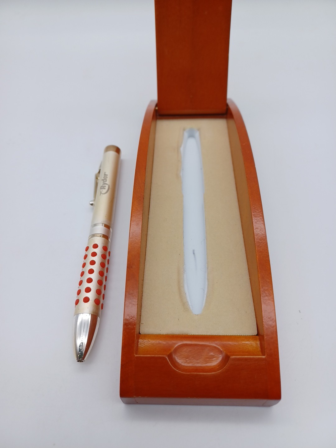 Ryder Branded Ballpoint Pen In Wooden Box