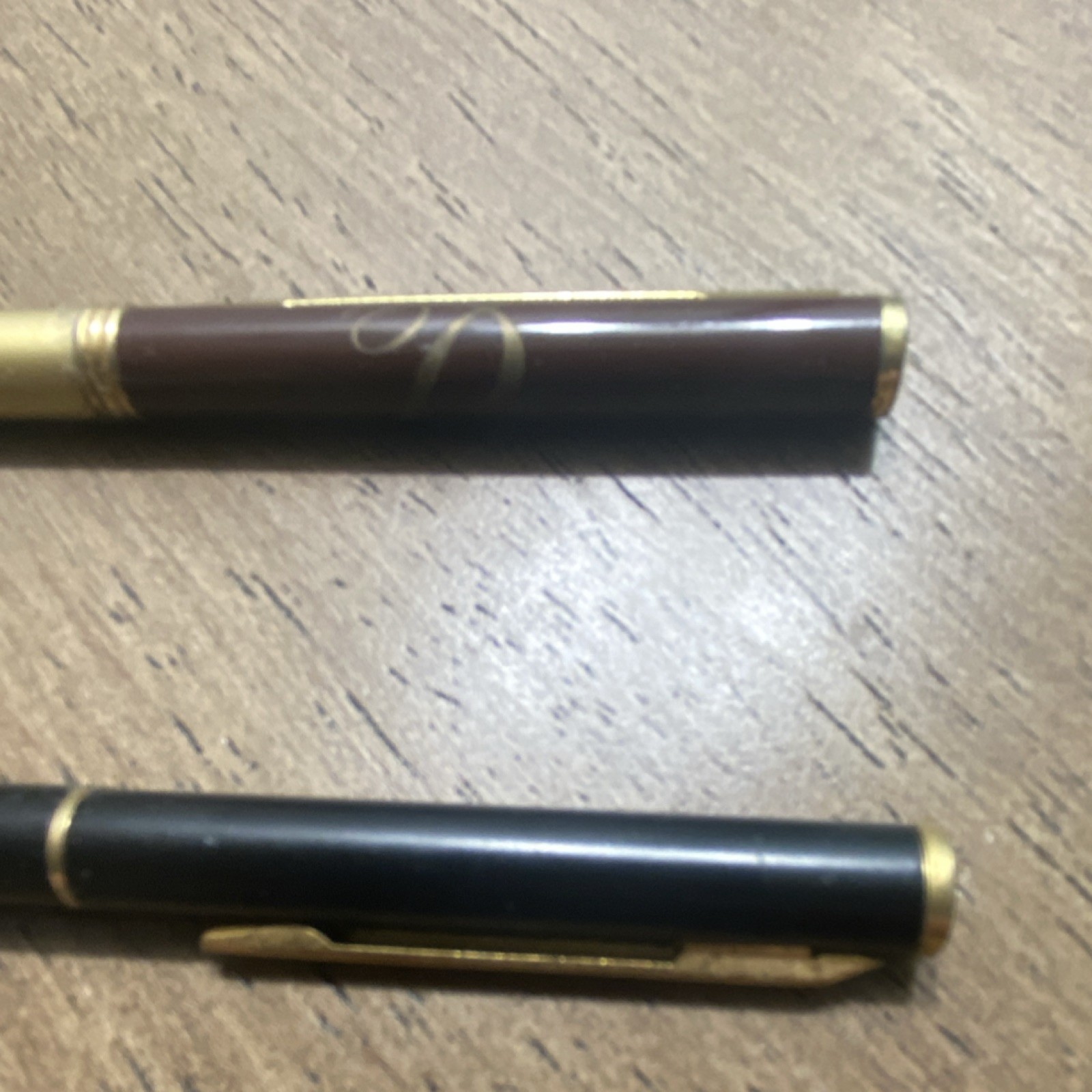 The Venetian & The Palazzo Collectible Metal Ballpoint Pens Gold Trim Black Ink