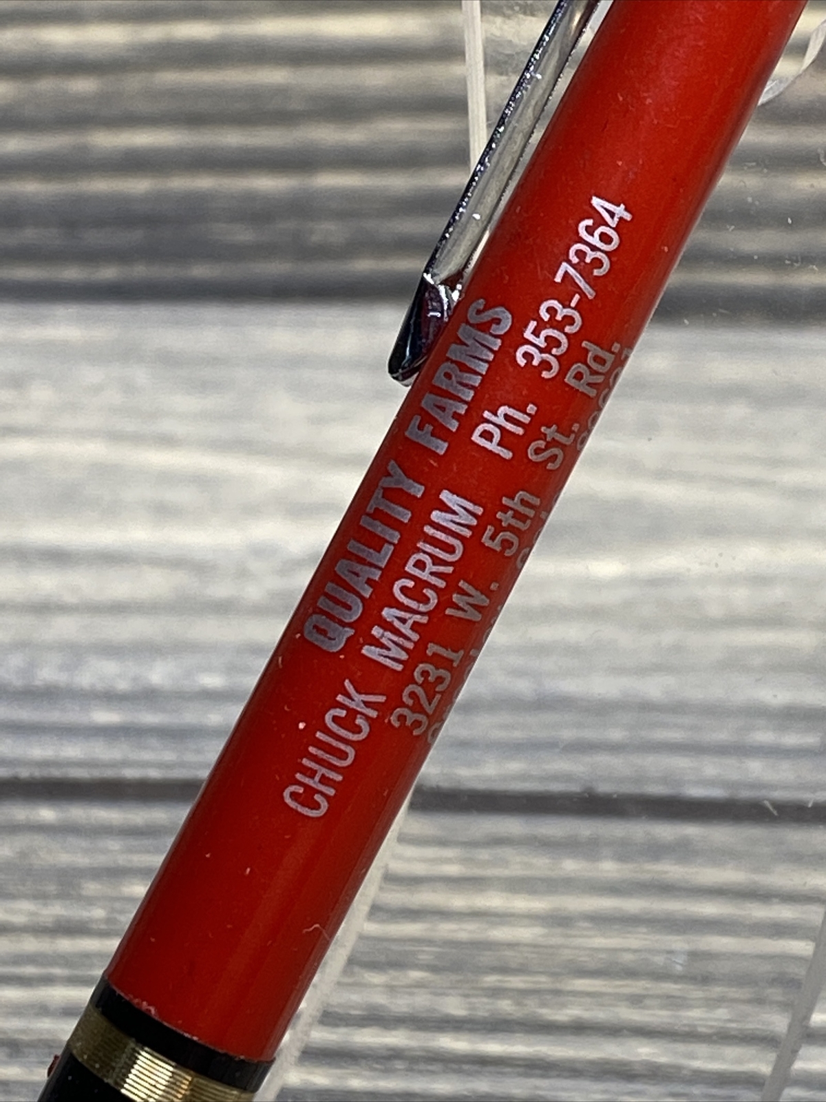 Vintage Pen Quality Farms Greeley Windsor Colorado Red￼