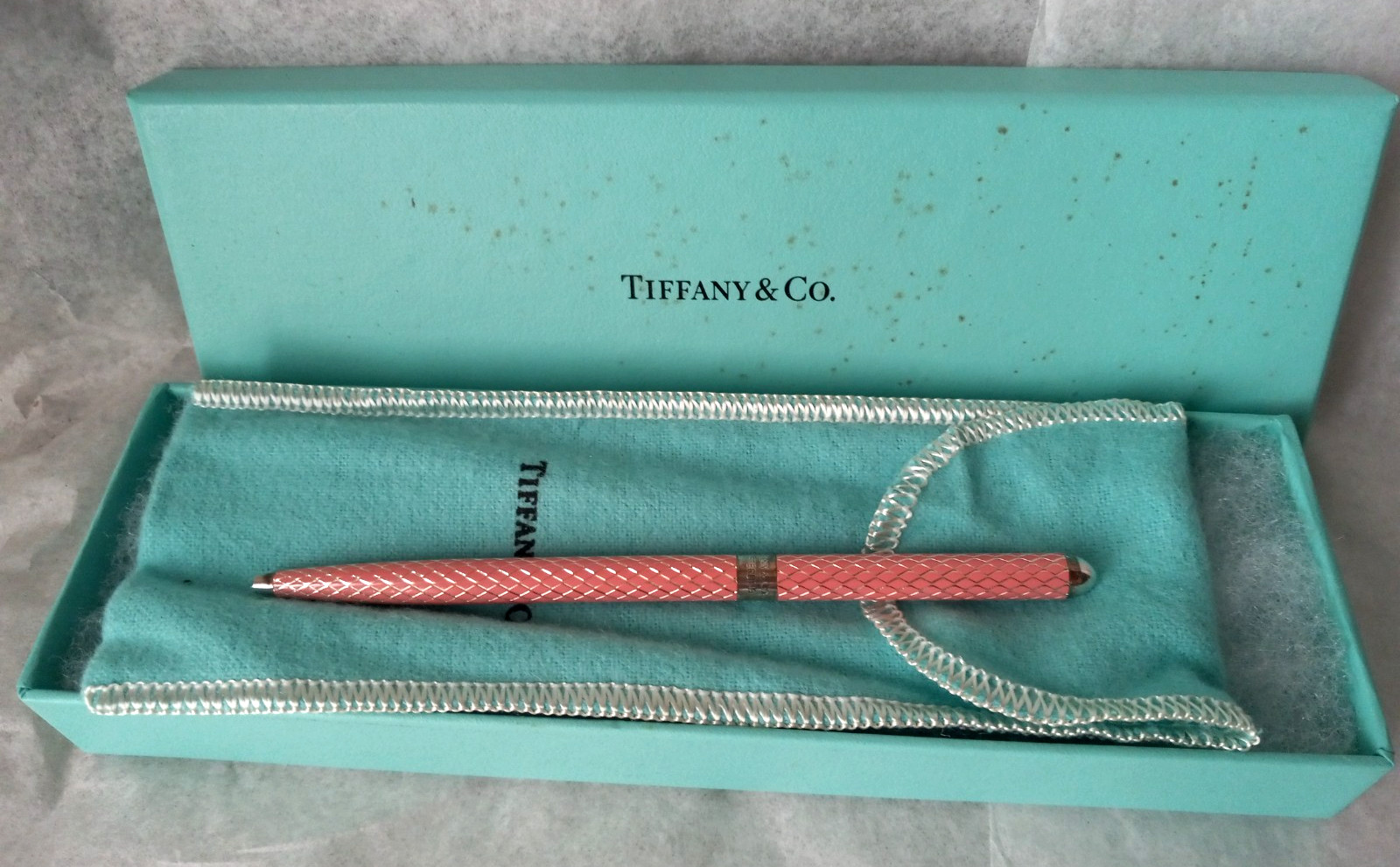 TIFFANY & CO STERLING SILVER & PINK ENAMEL BALLPOINT PEN WITH BOX & POUCH