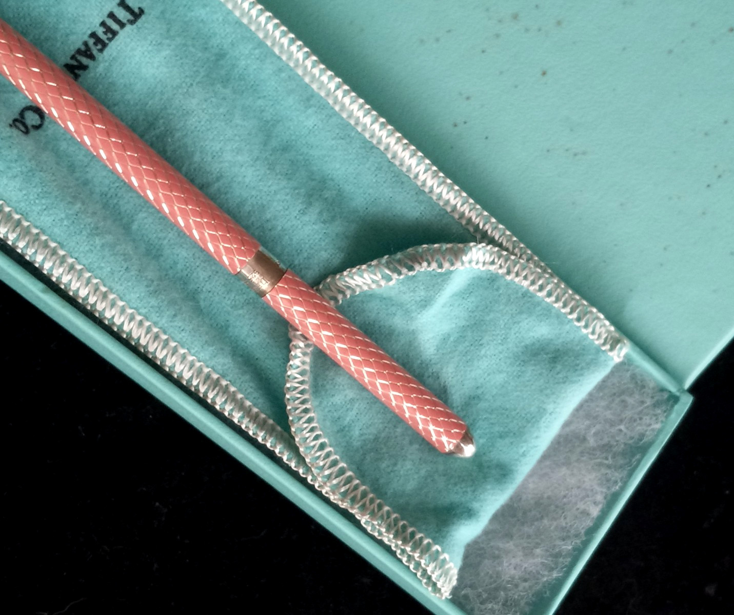TIFFANY & CO STERLING SILVER & PINK ENAMEL BALLPOINT PEN WITH BOX & POUCH
