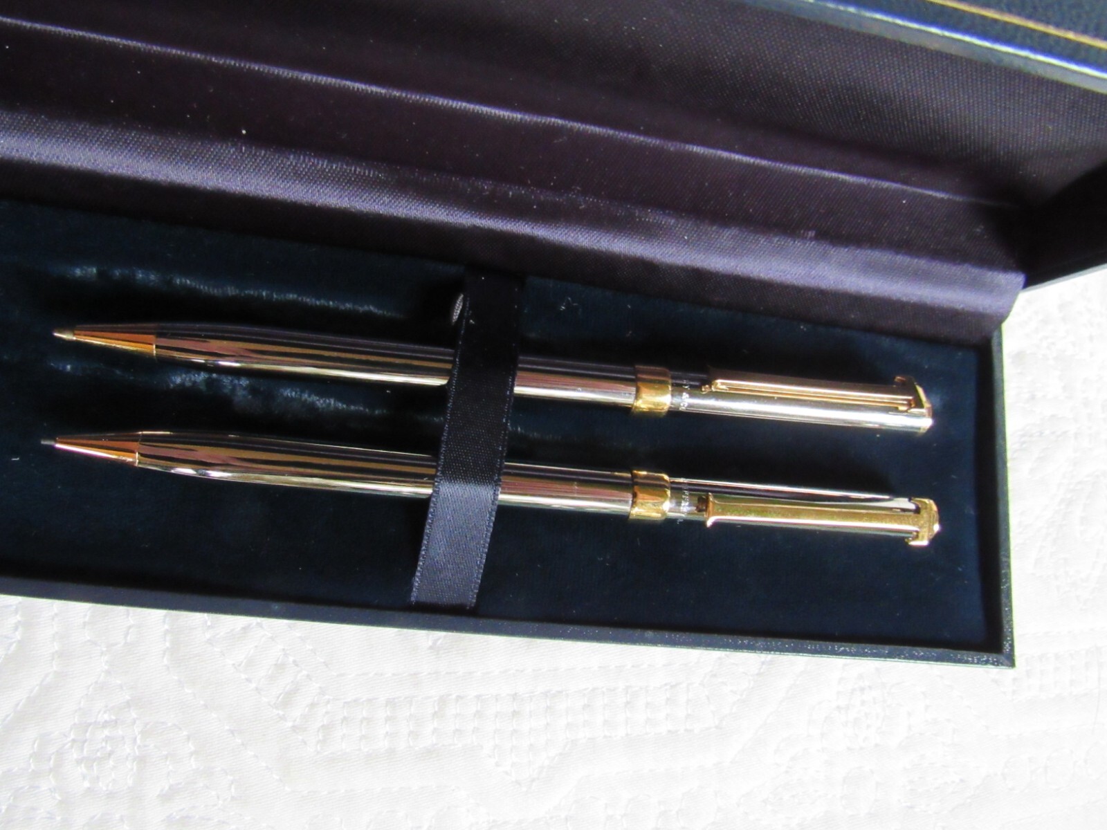 TIFFANY & COMPANY Gold & Ruthenium Twist Pen & Pencil Set – Blue Ink – EUC