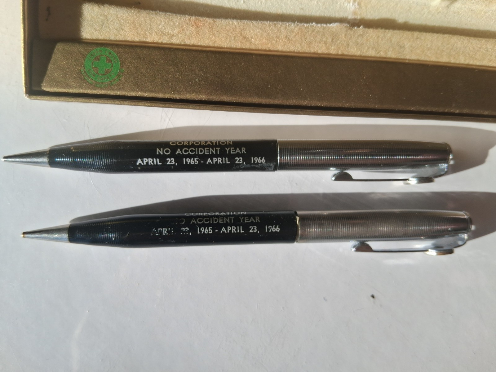 1966 National Safety Council Capitol Cement Co. Safety Award Pen Set