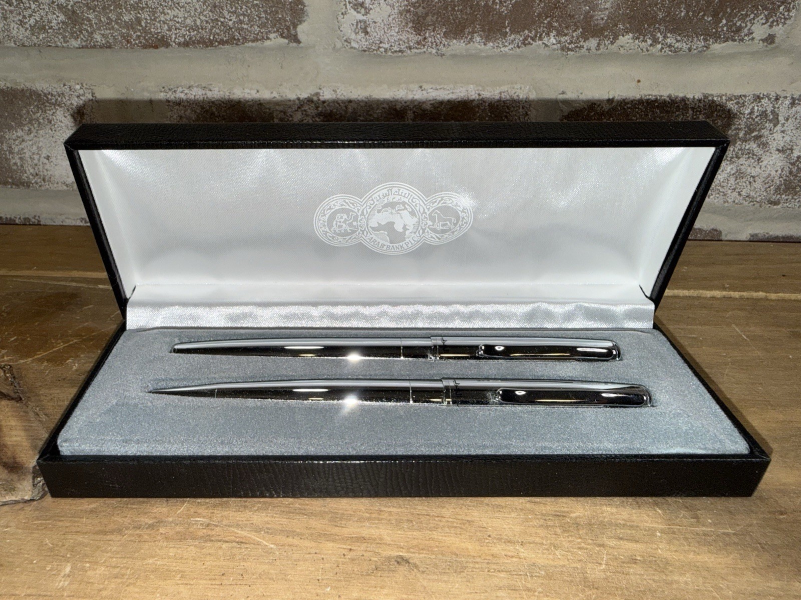 Silver Pen set branded with the Arab Bank Plc With Arabic Scrip In Box