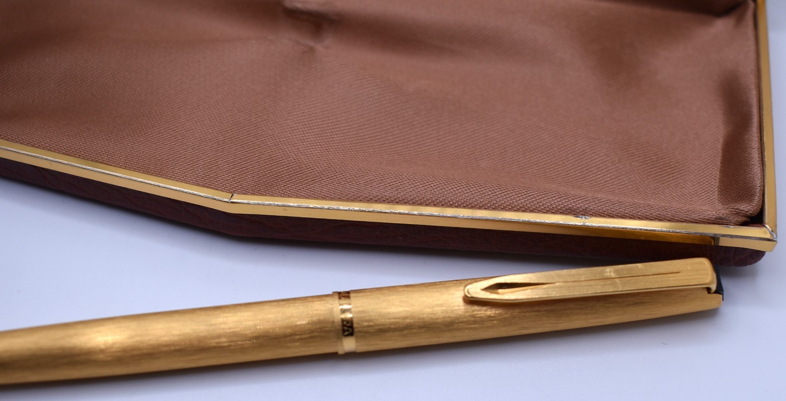 Vintage Aurora Italy Ballpoint Push Mechanism Gold Plated Pen in Box