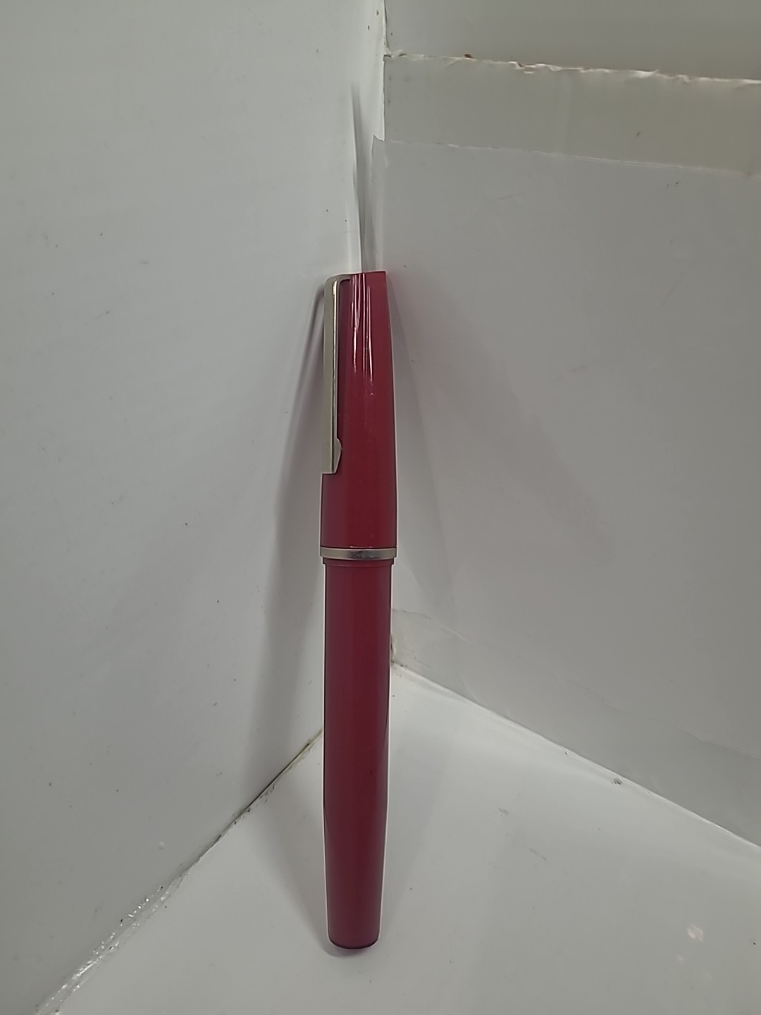Monster Red Ballpoint pen. Says Italy on pocket clip – Large – Big