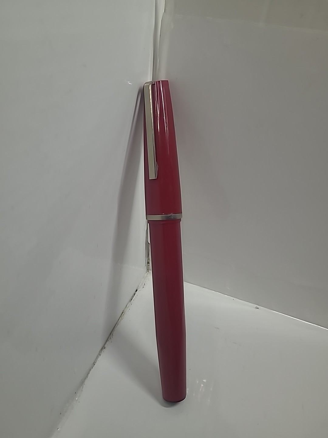 Monster Red Ballpoint pen. Says Italy on pocket clip – Large – Big