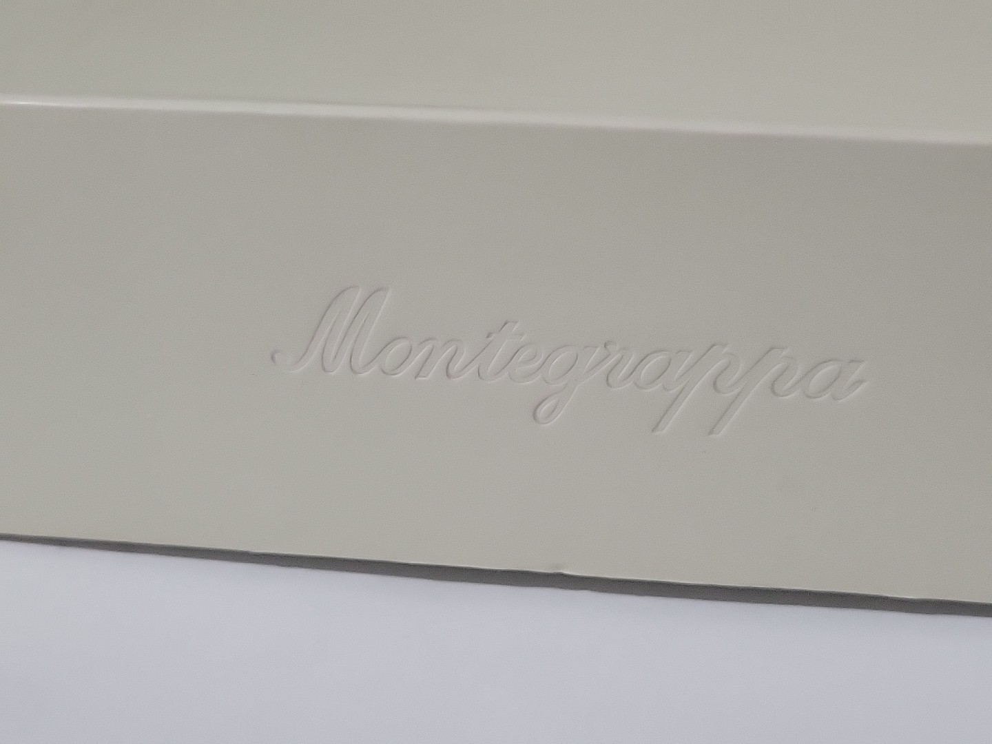 Rare Luxury Montegrappa Black Resin Rollerball Pen Rose Gold Trim w/ Box Italy