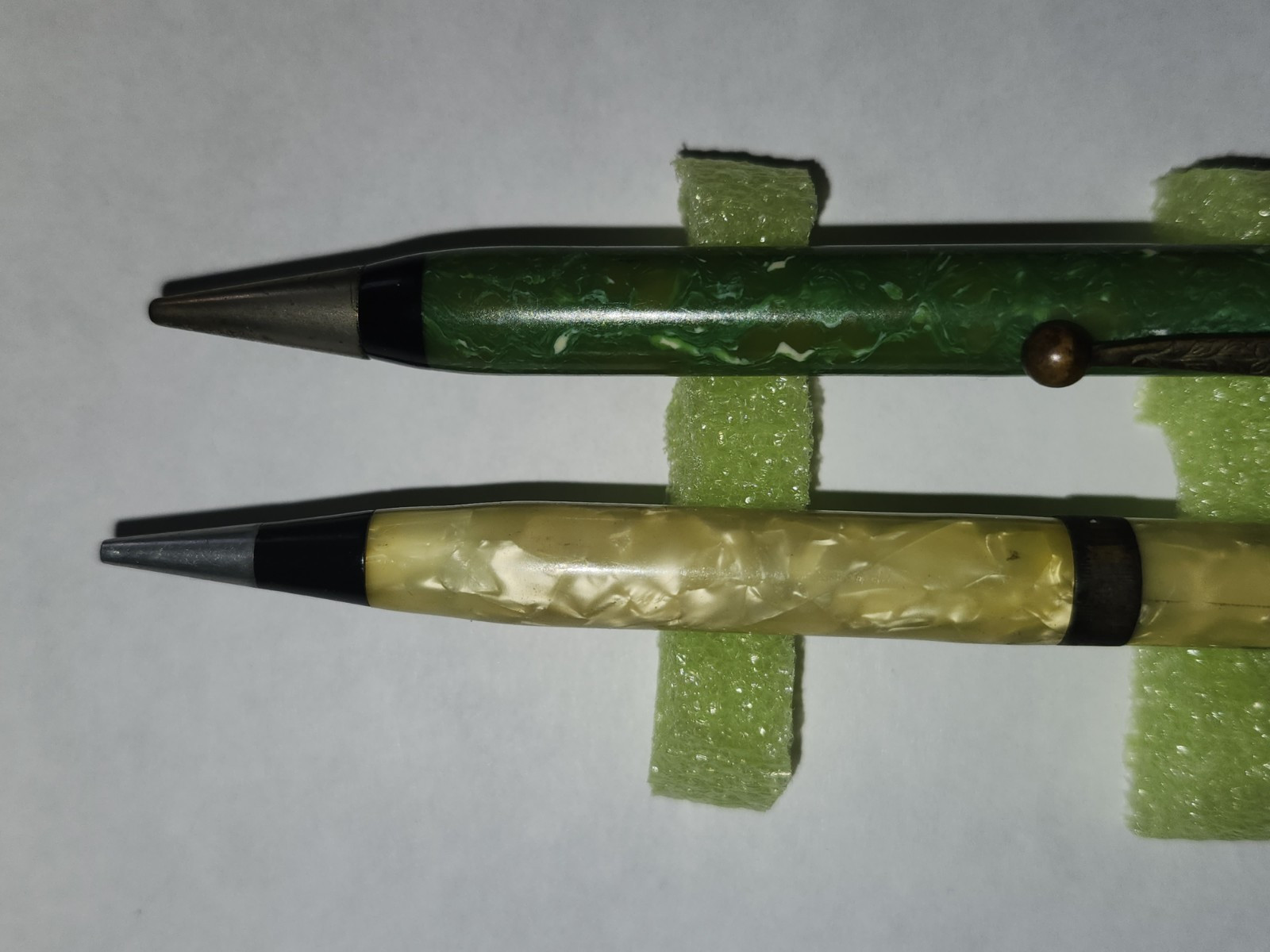 Vtg Faux Mother Of Pearl & Celluloid Pen Thomas D Murphy Co. Red Oak, IA Sample