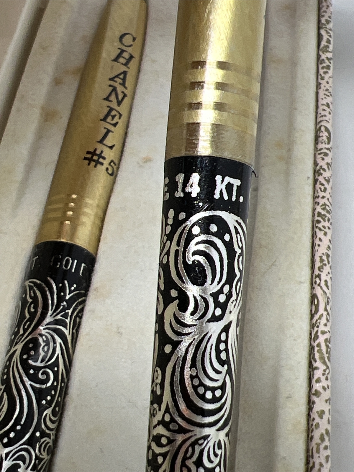 Vintage 14KT Gold filigree, Perfumed Writing Pens & Box